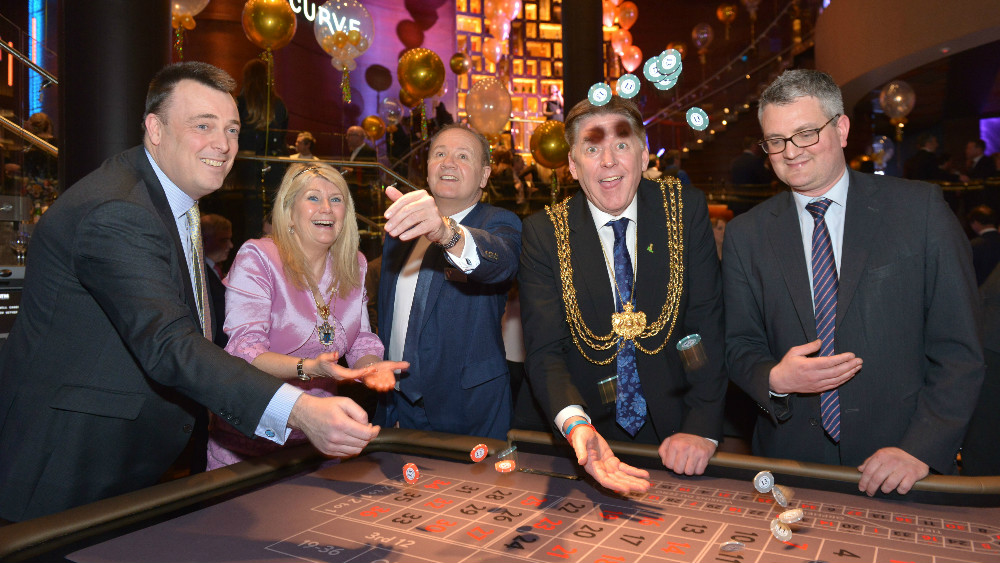 Lord Casino ayrıca zar oyunları